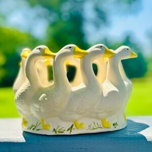 Holland Mold - Vintage Circling Geese Decorative Planter
